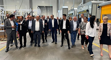 AK Partili Gider, Romanya’da üretim yapan Türk firmalarını ziyaret etti