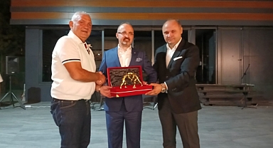 290. Geleneksel Tarihi Çardak Yağlı Pehlivan Güreşlerinin Gala Gecesi Düzenlendi