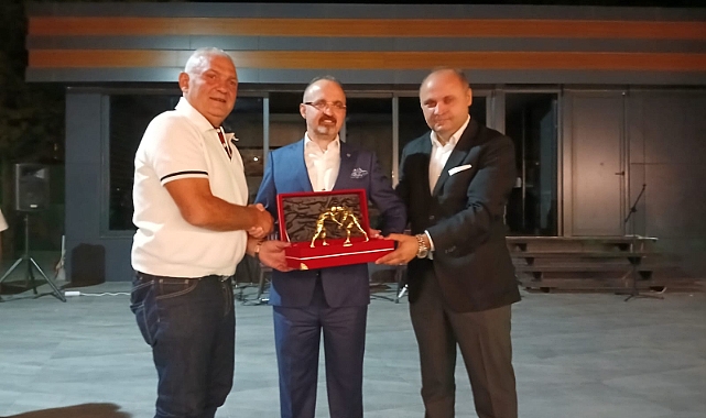 290. Geleneksel Tarihi Çardak Yağlı Pehlivan Güreşlerinin Gala Gecesi Düzenlendi