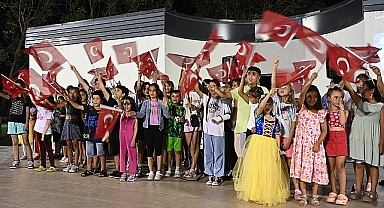 Biga'da Geleceğin yıldızları sahne aldı