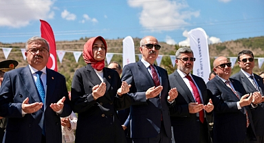 “Biz, zaferin ruhunu Çanakkale’den biliriz”