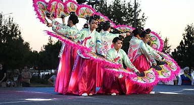 Kepez'de Troya Halk Dansları Festivali coşkusu