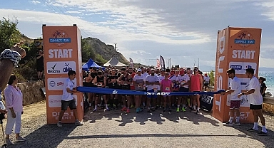 Bozcaada Ayazma Plajında Summer Run Koşusu gerçekleşti