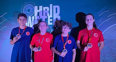 Çanakkale Belediye spor' un Yüzücüleri Balkan Şampiyonası'nda büyük başarı elde etti.