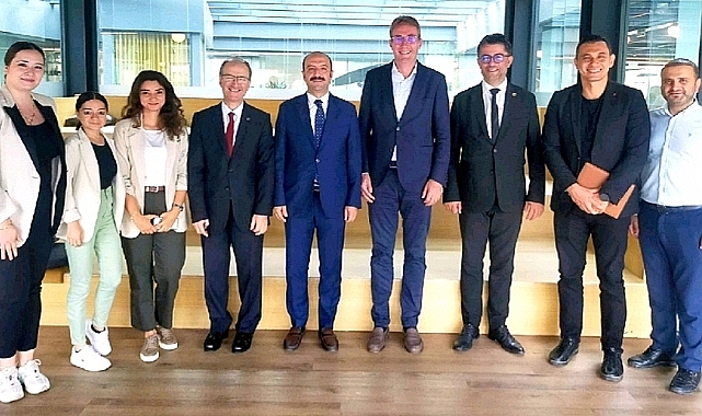 ÇOMÜ Rektörlüğü'nün Oluşturduğu Heyet, Türk - Alman Ticaret ve Sanayi Odası’nı Ziyaret Etti.
