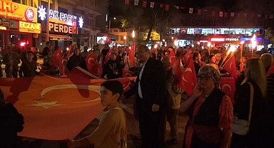 Lapseki İlçesi'nin Kurtuluşunun 102. yıldönümü coşkuyla kutlandı