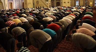Namaz Kılma Anketinde Hayal Kırıklığı