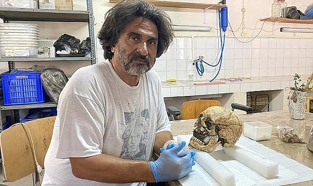 Troya Ören Yeri kazılarında  13-14. yüzyıla ait iskelet bulundu!