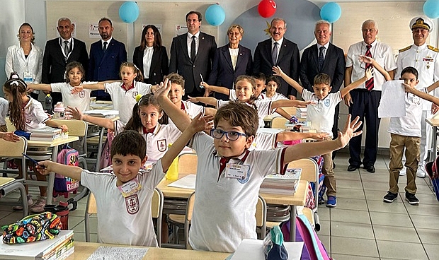 Vali Toramanın Katılımıyla 2024-2025 Öğretim Yılı Törenle Başladı