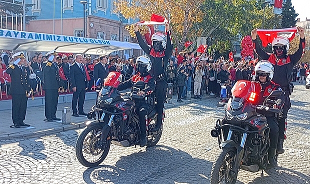 Çanakkale'de Cumhuriyet Bayramı coşkuyla kutlandı