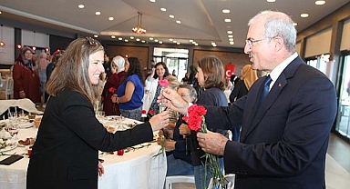Vali Toraman, Dünya Kadın Çiftçiler Gününü Kutladı