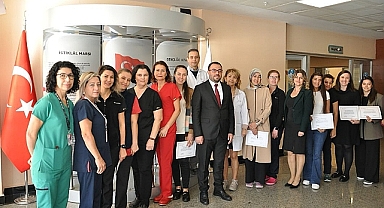 Çanakkale M.A. Egesoy Hastanesinde Hemşirelerin sertifika sevinci