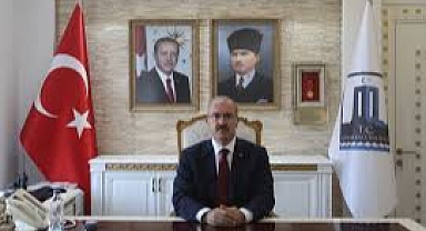 Vali Doç. Dr. Ömer TORAMAN' ın 