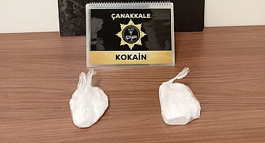 Çanakkale'de Piyasa değeri 2 milyon TL olan kokain ele geçirildi
