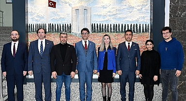 ÇOMÜ Kalite Geliştirme ve Kurumsal İzleme Koordinatörlüğü devir teslim töreni gerçekleştirildi.