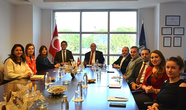 ÇOMÜ Rektörü Erenoğlu'ndan Trakya Kariyer Fuarına İlişkin Borsayı Ziyaret