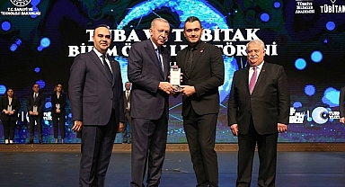 Doç.Dr. Sercan Karav'a büyük ödül