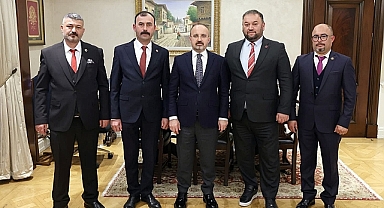 Turan, Hep Birlikte Olup Üretince Siyaset Daha Güzel