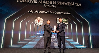 Türkiye Maden Zirvesi'nde TÜMAD'a üç ödül