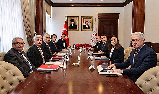 Vali Doç. Dr. Ömer Toraman, Bursa'da Düzensiz Göçle Mücadele Koordinasyon Kurulu Toplantısına Katıldı