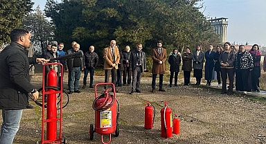 Çanakkale'de Sağlık Personeline Yangın Eğitimi