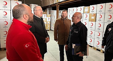 Vali Toraman Kızılay'ın Lojistik Depolarını İnceledi