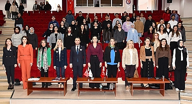 8 Mart’ta Güçlü Kadınlar: ''Flört Şiddetini Sonlandıralım''Paneli Gerçekleştirildi.