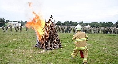 Askeri personele yangın eğitimi verildi