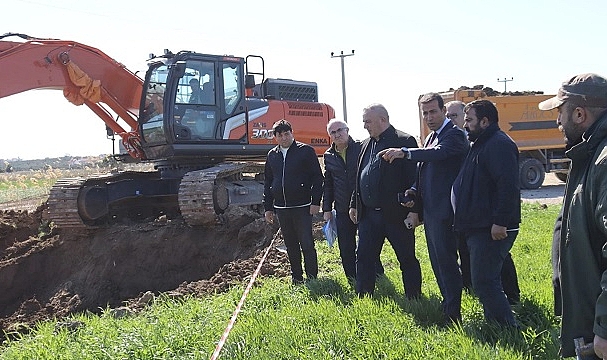 Başkan Oruçoğlu, ''Geyiklimizde En Kısa Zamanda Köprü ve Sahilde Kanal İnşaatımızı Tamamlayacağız