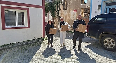 Bozcaada’da Ramazan Kolileri İhtiyaç Sahiplerine Teslim Edildi.