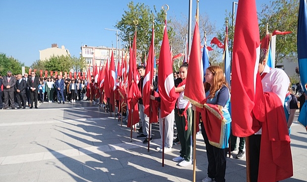 23 Nisan Ulusal Egemenlik ve Çocuk Bayramı Kutlamaları Resmi Törenle Yapıldı