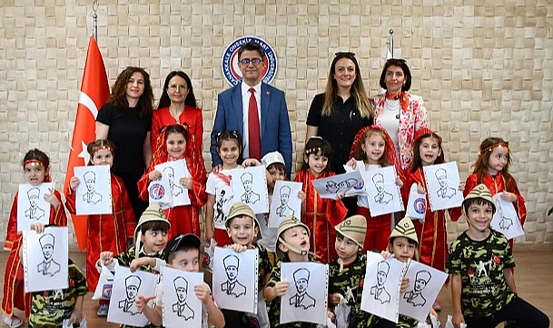 ÇOMÜ Çocuklara Kapılarını Açtı