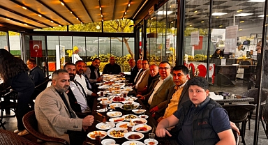 Bulgaristanlı konuklar Van kahvaltısına hayran kaldı