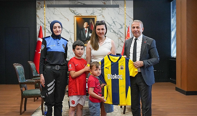 Çanakkale İl Emniyet Müdürü Kurt, “Başımızın Tacısınız”