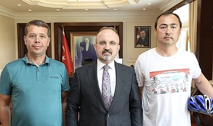 Turan'a Anlamlı Ziyaret