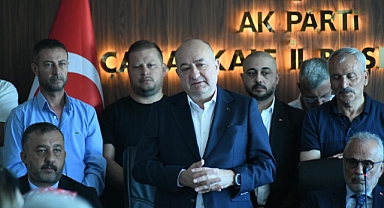 Gider “Gemide silah yoktu, nefret yoktu. O gemide yalnızca insanlık vardı.”