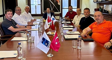 “ÇANAKKALE’NİN GELECEĞİNİ İŞ DÜNYASIYLA BİRLİKTE ŞEKİLLENDİRECEĞİZ”