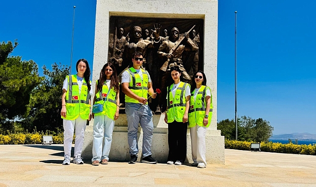 Uluslararası Öğrenciler Çanakkale’de Tarihe Saygı Duruşunda Bulundu
