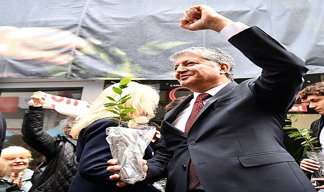 CHP 'li Mutluay Sarı Liste'nin İlkelerini  Sosyal Medya Hesabında Anlattı
