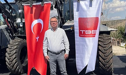 Kepez Belediyesi Yeni İş Makinesi İle  Hizmet Kapasitesi Artıyor