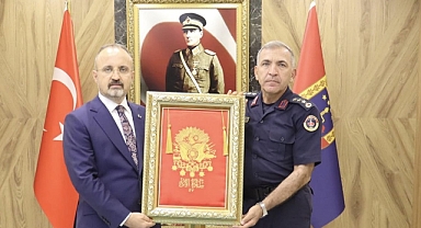 Bakan Yardımcısı Turan’dan İl Jandarma Komutanına Ziyaret