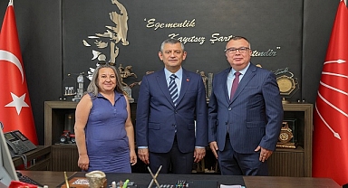 CHP Kepez'de Delege Seçimleri, Sarı Liste Başkan Arslan'ın Desteğiyle Öne Çıkıyor