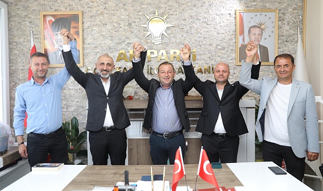 Gökçeada’da Siyasi Hareketlilik, İYİ Parti ve Yeniden Refah’tan AK Parti’ye Katılım