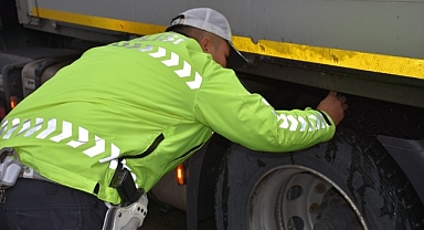 Kış Lastiği Uygulaması 15 Kasım’da Başlıyor – Cezası 5.856 TL