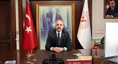 Turan, Cumhuriyetimizin 102. Yılını Kutluyoruz Heyecanlıyız