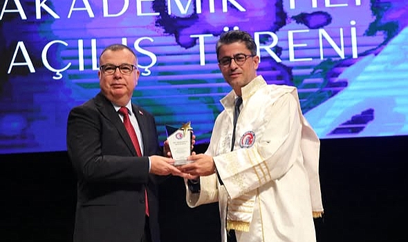 Başkan Birol Arslan, ÇOMÜ’de Yeni Akademik Yılın Heyecanına Ortak Oldu