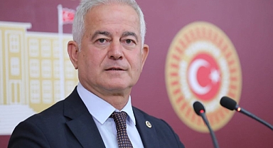 CHP’li Güneşhan: “Öğretmenler toplumun en güçlü ışığıdır”