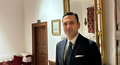 Naim Makas'tan Atatürk’ün Evinde Vefa Mesajı