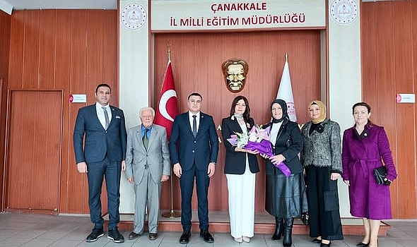 Yeniden Refah Partisi'nden 24 Kasım Öğretmenler Günü Ziyareti