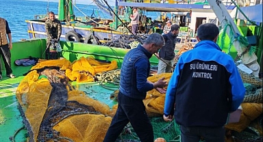 Çanakkale'de Kaçak Avcılığa Sıkı Takip, 525 Kilo Balığa El Konuldu